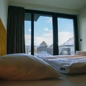Apartmanhotel Blackhome East I Contactless Check-in, Innsbruck